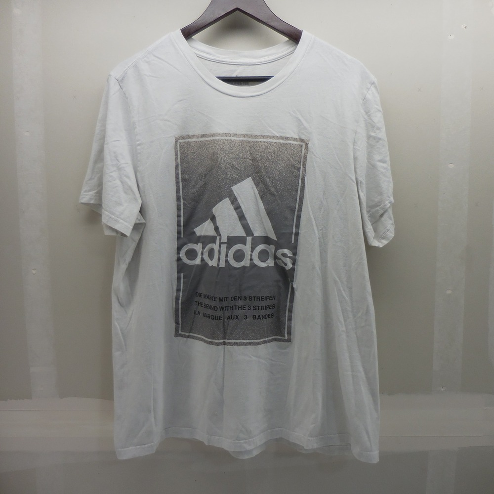 Adidas Amplifier Tee Mens XL White Graphic T-Shirt 3 Stripes Logo ATACAGIL